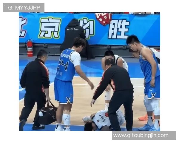 周琦受伤休战引发球迷关注，千万粉丝祝福其早日康复